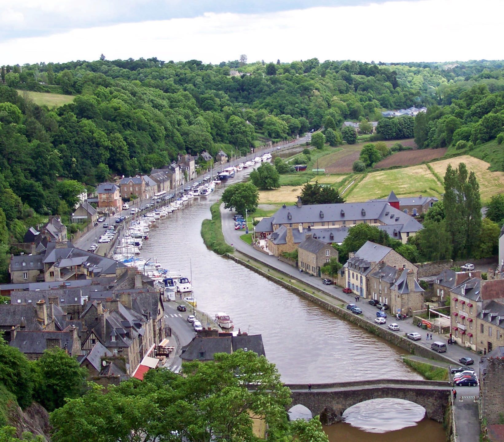 dinan